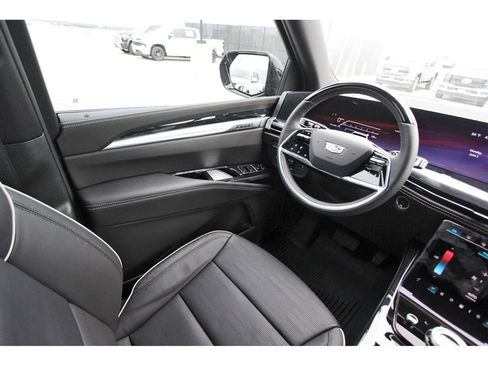 New 2026 Cadillac Escalade Sport w/ LPO, Floor Liner Package RWD image 8