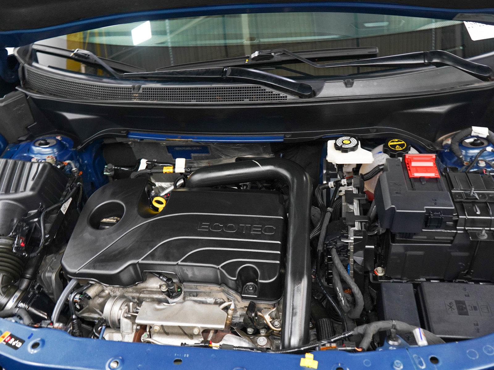 Used 2025 Chevrolet Equinox LT w/ Convenience Package II FWD image 30