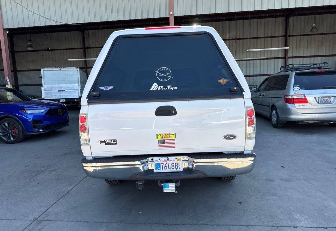 Used 2000 Ford F150 XLT RWD image 4