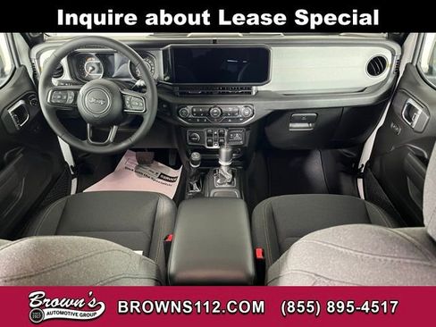 Used 2026 Jeep Wrangler Sport S image 42