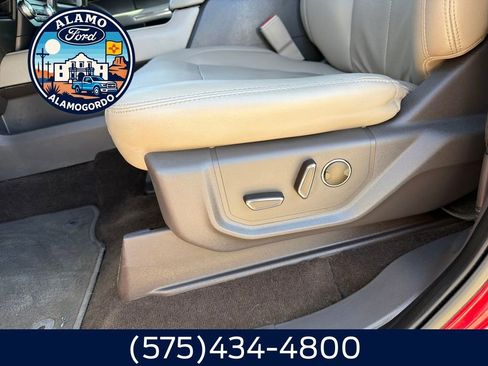 Used 2019 Ford Expedition Max XLT w/ Equipment Group 202A image 4