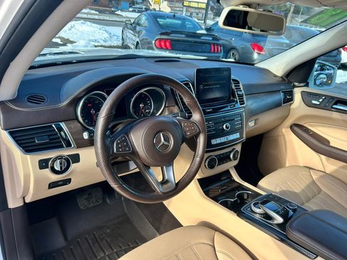 Used 2018 Mercedes-Benz GLS 450 4MATIC image 17