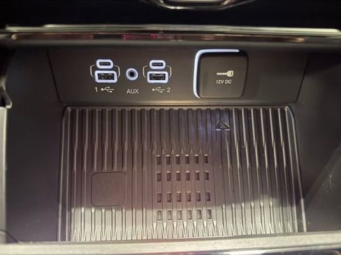 New 2026 Jeep Grand Cherokee Laredo AWD/4WD image 13