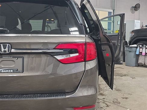 Used 2022 Honda Odyssey EX-L image 35
