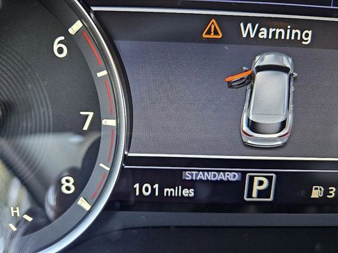 New 2025 INFINITI QX50 Luxe image 32