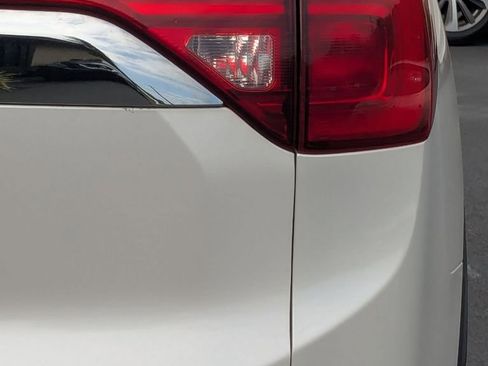 Used 2019 GMC Acadia SLT image 26