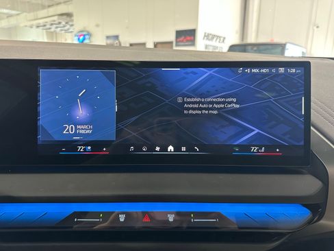 Used 2025 BMW X3 xDrive30i w/ Premium Package image 22