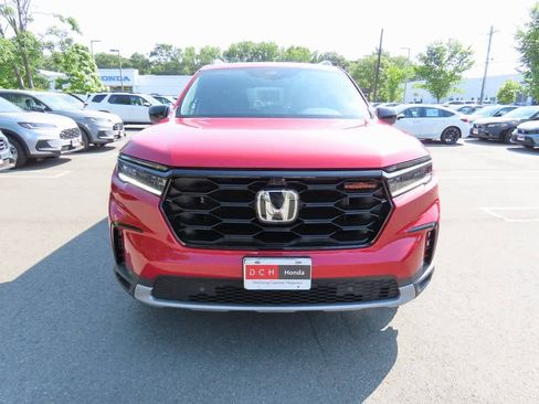 New 2025 Honda Pilot TrailSport image 6