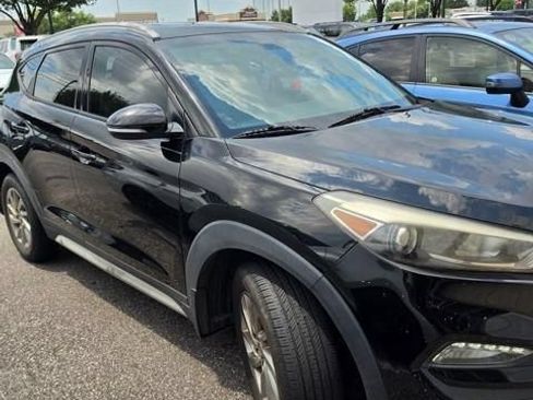 Used 2018 Hyundai Tucson SEL Plus FWD image 4
