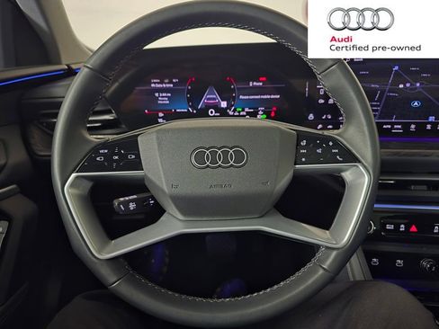 Certified 2025 Audi Q5 Premium w/ Convenience Package AWD/4WD image 30
