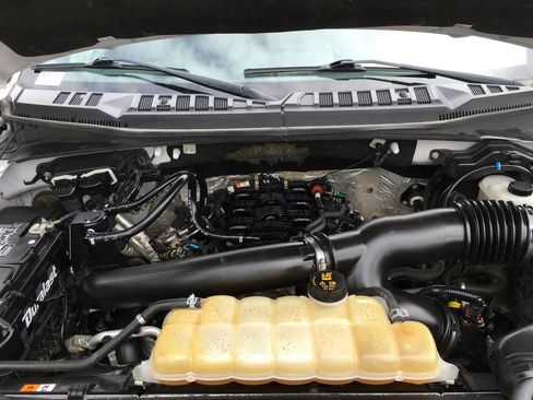 Used 2019 Ford F150 XLT w/ Equipment Group 301A Mid AWD/4WD image 16