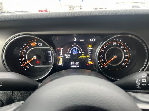 Used 2020 Jeep Wrangler Unlimited Sport S AWD/4WD image 16