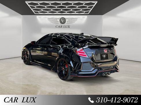 Used 2017 Honda Civic Type R image 3