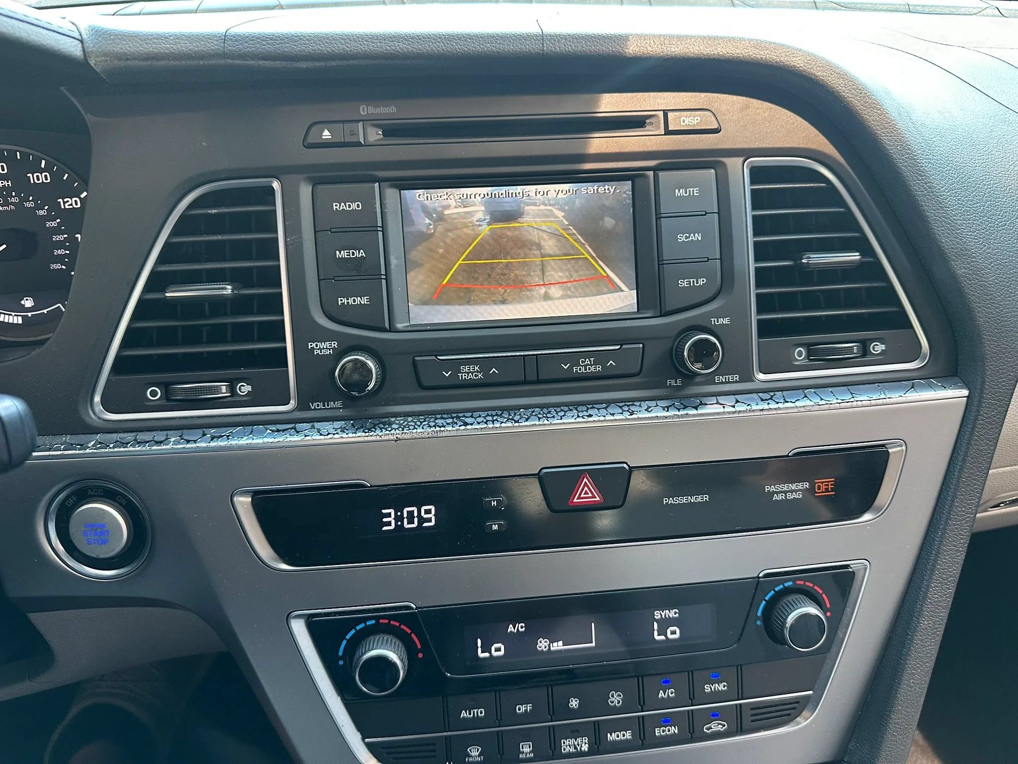 Used 2016 Hyundai Sonata SE FWD image 16