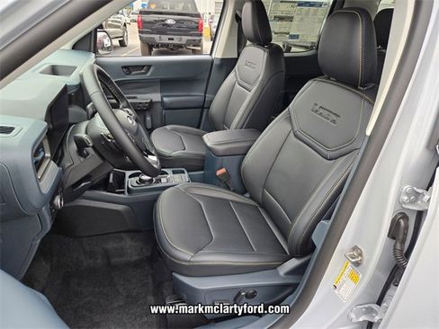 New 2026 Ford Maverick Lobo image 6