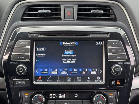 Used 2017 Nissan Maxima SR w/ Midnight Edition image 14