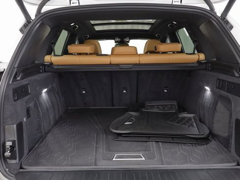 Certified 2026 BMW X5 xDrive40i w/ Climate Comfort Package image 18