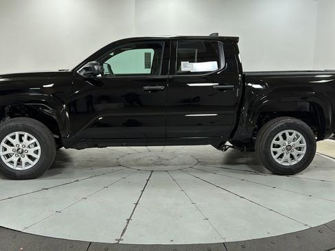 New 2026 Toyota Tacoma SR image 8