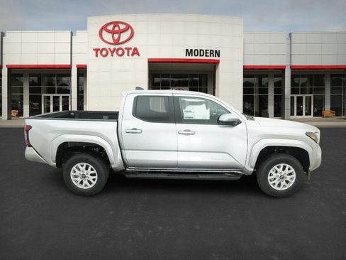 New 2025 Toyota Tacoma SR5 image 25