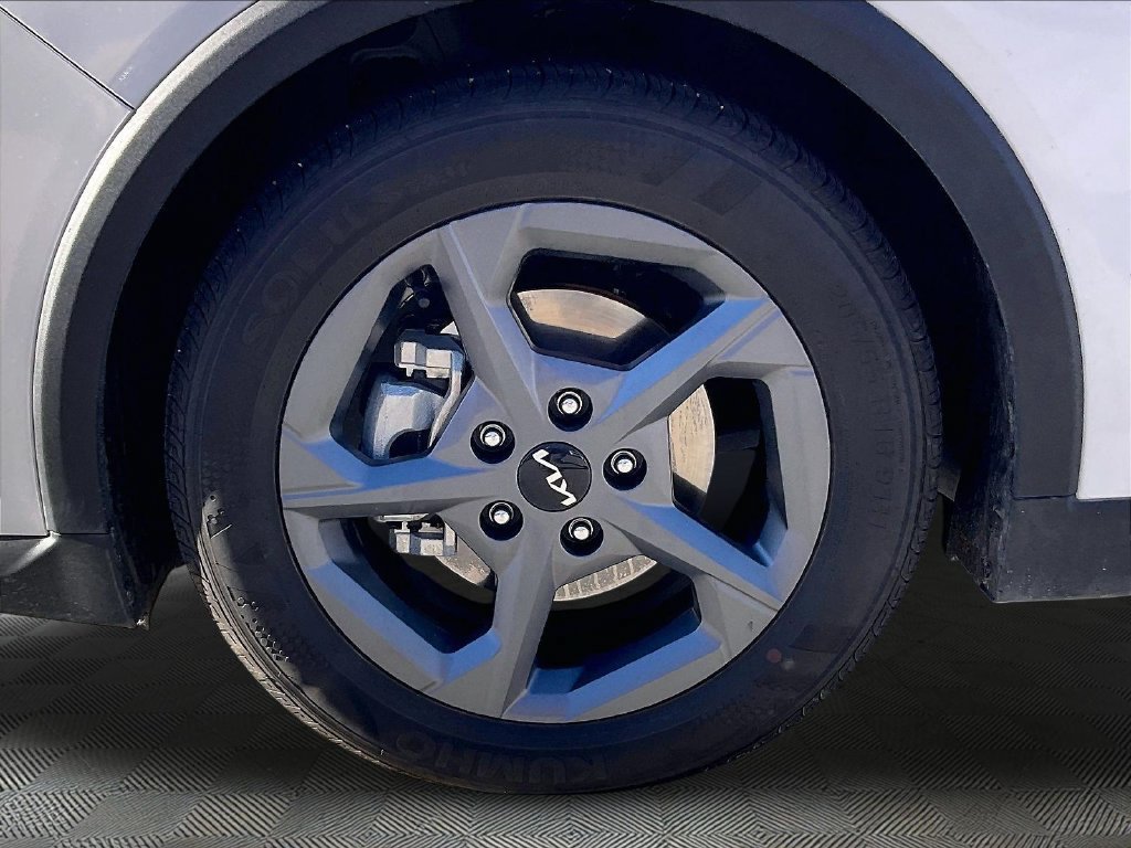 Used 2026 Kia K4 FWD image 7