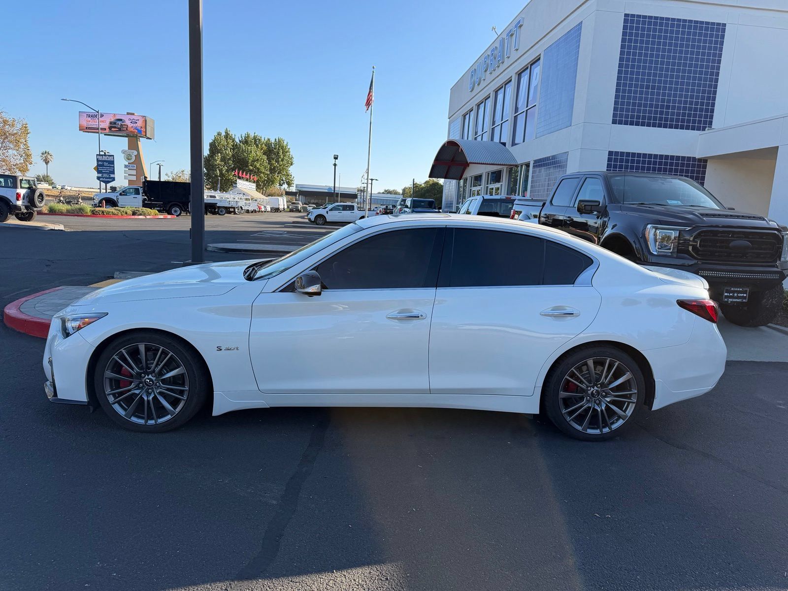 Used 2019 INFINITI Q50 Red Sport 400 w/ Sensory Package RWD image 2