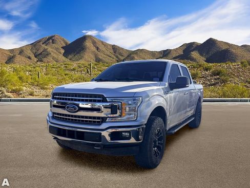 Used 2019 Ford F150 XLT w/ Equipment Group 302A Luxury AWD/4WD image 2
