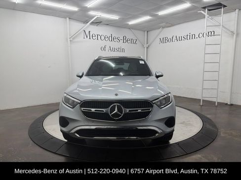 Certified 2026 Mercedes-Benz GLC 300 image 2