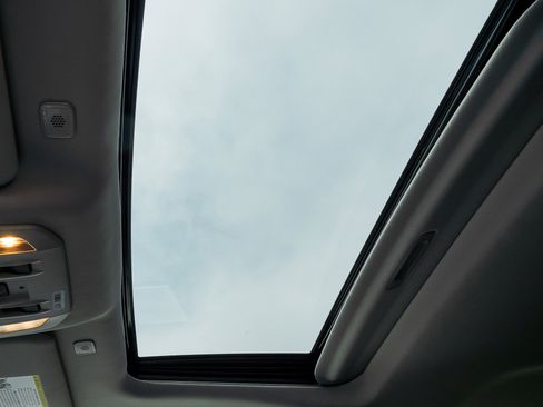 Certified 2025 Toyota Highlander XLE AWD/4WD image 21