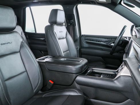 Used 2023 GMC Yukon Denali AWD/4WD image 31