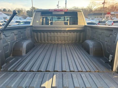 Used 2024 GMC Sierra 1500 Denali w/ Technology Package image 14