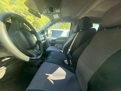 Used 2019 Ford F250 XL w/ STX Appearance Package AWD/4WD image 4
