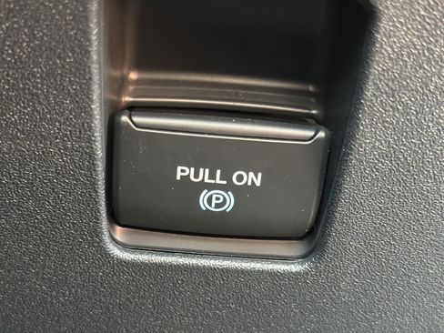 Used 2024 Ford Bronco Raptor AWD/4WD image 31