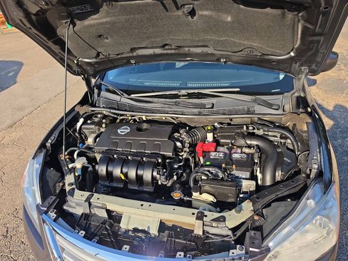 Used 2013 Nissan Sentra SV FWD image 29