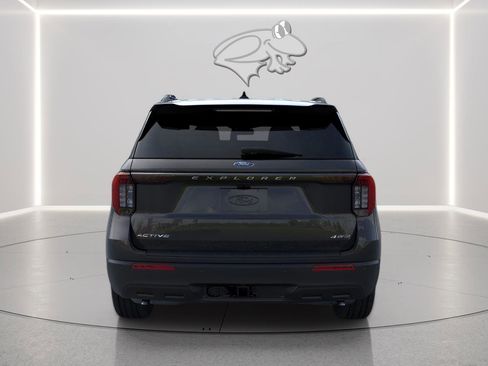 New 2026 Ford Explorer Active image 5