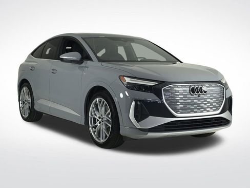 New 2026 Audi Q4 e-tron Premium Plus image 7