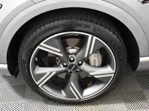 Used 2025 Genesis GV80 3.5T Prestige AWD/4WD image 11