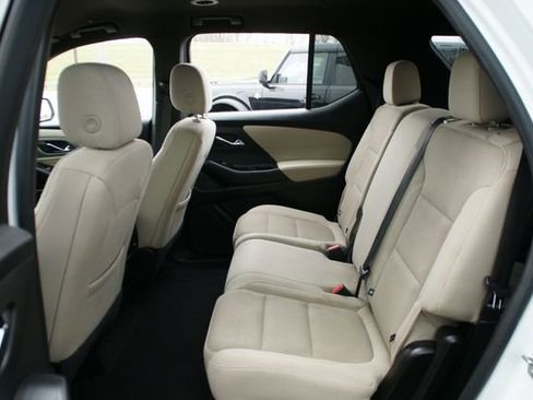 Used 2022 Chevrolet Traverse LS w/ Midnight/Sport Edition image 25