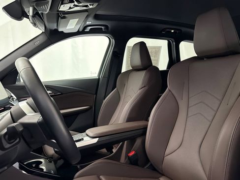 Used 2025 BMW X1 xDrive28i w/ Convenience Package image 5