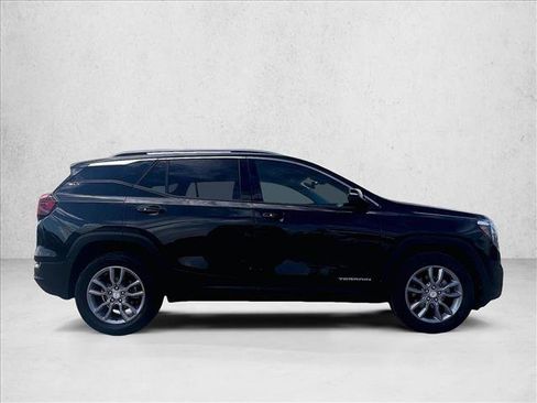Used 2023 GMC Terrain SLT FWD image 5
