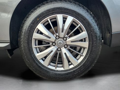 Used 2020 Nissan Pathfinder SV w/ Cargo Package image 38