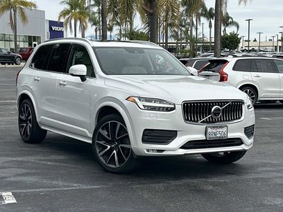 Used 2020 Volvo XC90 T6 Momentum