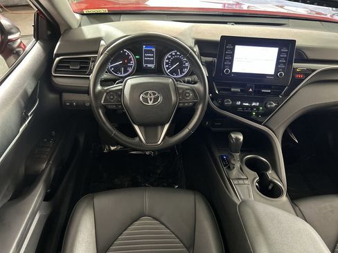 Used 2023 Toyota Camry SE w/ Convenience Package FWD image 22