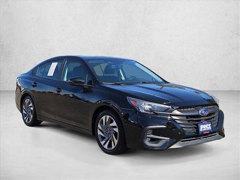 Used 2023 Subaru Legacy Limited image 3