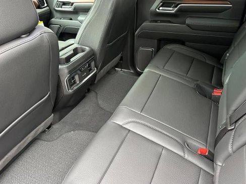 New 2026 GMC Sierra 3500 Denali w/ Denali Reserve Package image 12