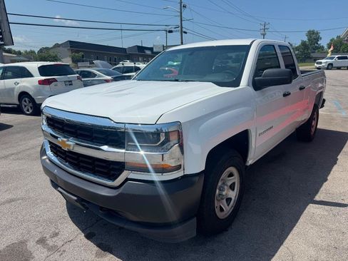 Used 2019 Chevrolet Silverado 1500 W/T w/ WT Convenience Package RWD image 5