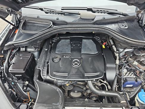 Used 2017 Mercedes-Benz GLE 350 image 32