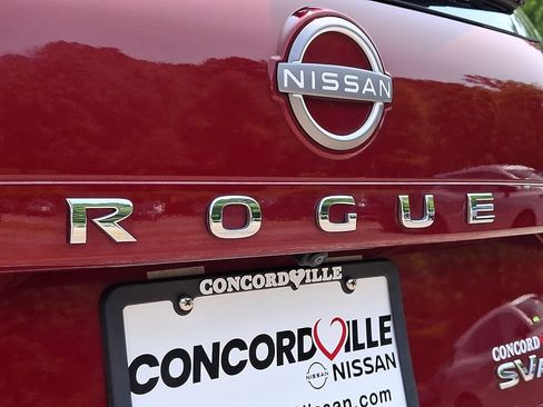 Certified 2023 Nissan Rogue SV AWD/4WD image 30