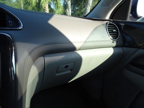 Used 2015 Buick Enclave Leather image 35