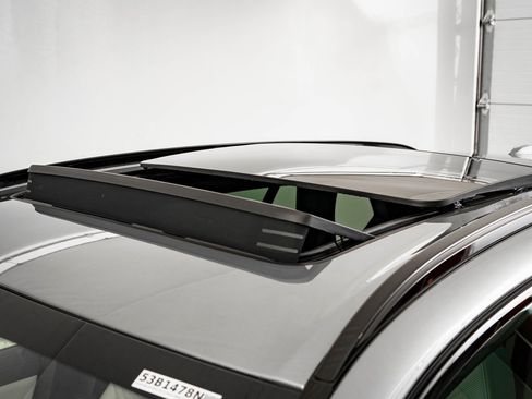 New 2026 BMW X5 xDrive40i w/ M Sport Package image 13