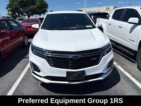 Used 2022 Chevrolet Equinox RS AWD/4WD image 2